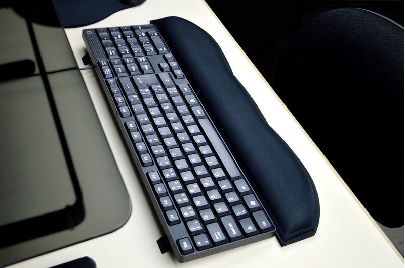apoio-ergonomico-para-digitacao-confort-reliza